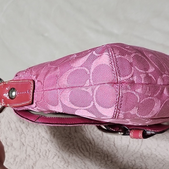 Coach Authentic Y2K Pink Hobo Shoulder Bag - Picture 5 of 14